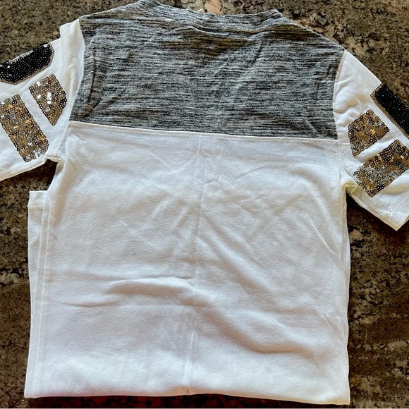 Victoria’s Secret PINK Tees - Picture 4 of 9